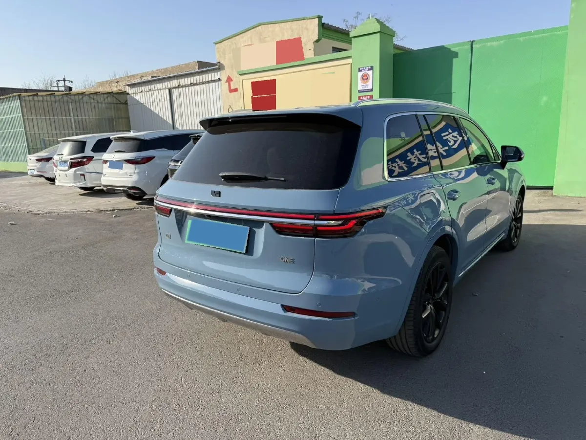2021 Li ONE Range Extended 131HP REEV 40.5KWH,autocango,china used car exporter,china ev exporter,chinese used car exporter,chinese used ev exporter