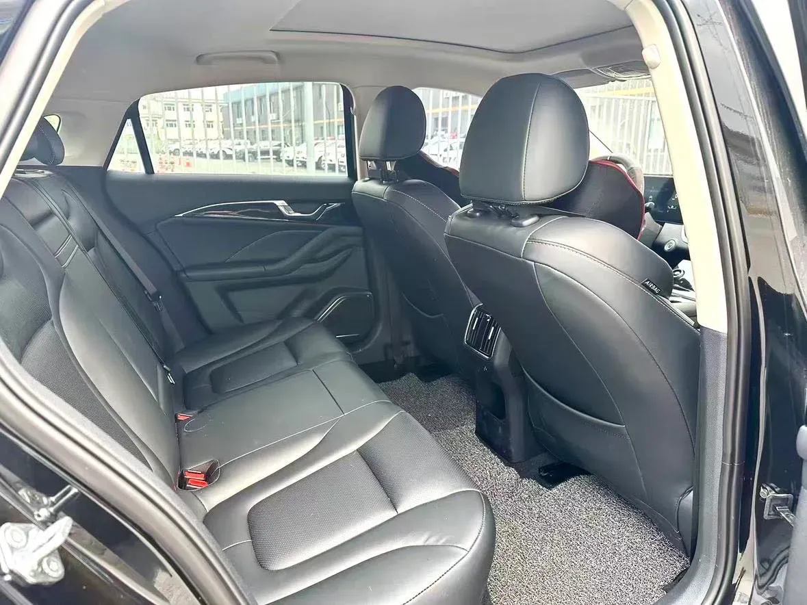 2023 Bestune B70 1.5T 169HP L4 7DCT,autocango,china used car exporter,china ev exporter,chinese used car exporter,chinese used ev exporter