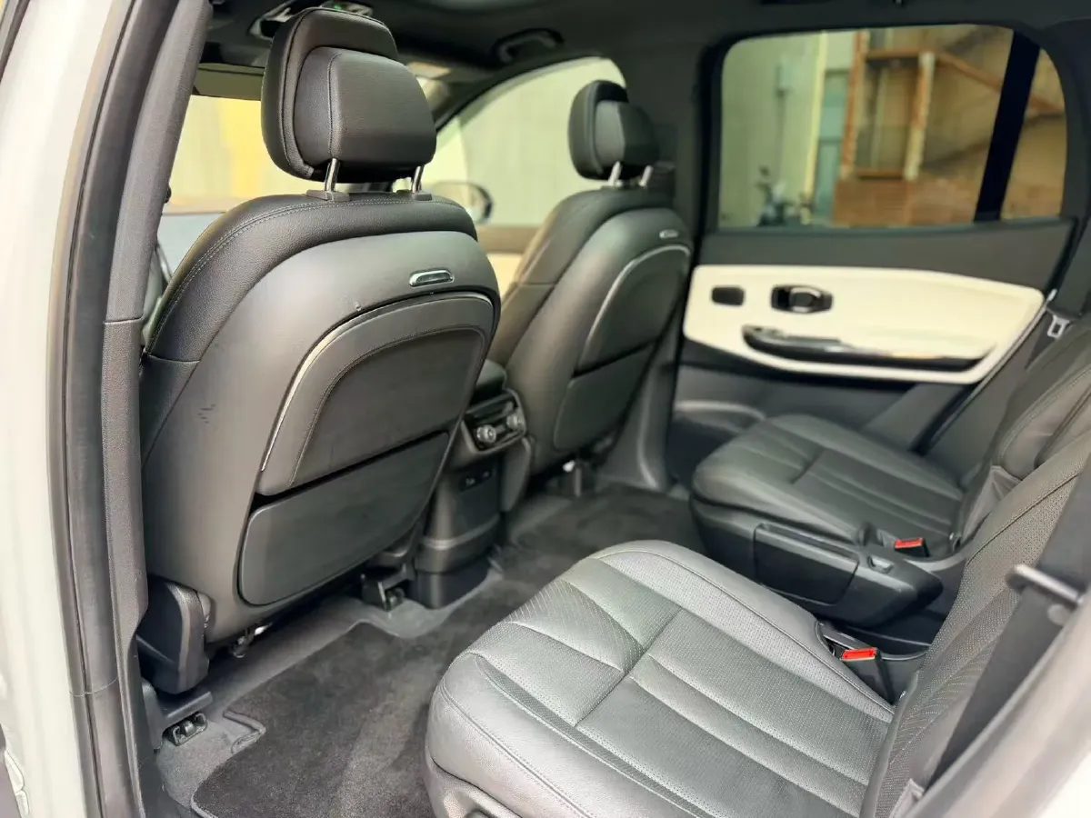 2020 NIO ES8 BEV 100KWH,autocango,china used car exporter,china ev exporter,chinese used car exporter,chinese used ev exporter