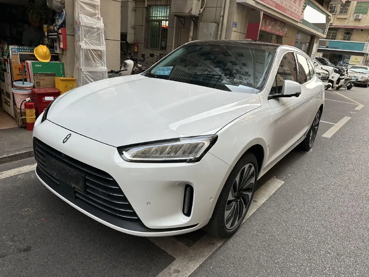 2022 JMC YuHu 7 2.0T 141HP L4 8AT,autocango,china used car exporter,china ev exporter,chinese used car exporter,chinese used ev exporter