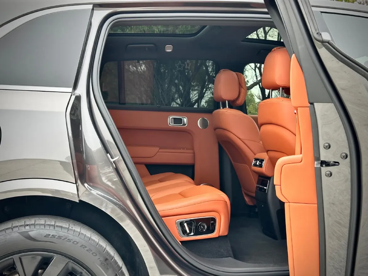 2023 Hyundai Palisade 3.5L 272HP V6 8AT,autocango,china used car exporter,china ev exporter,chinese used car exporter,chinese used ev exporter