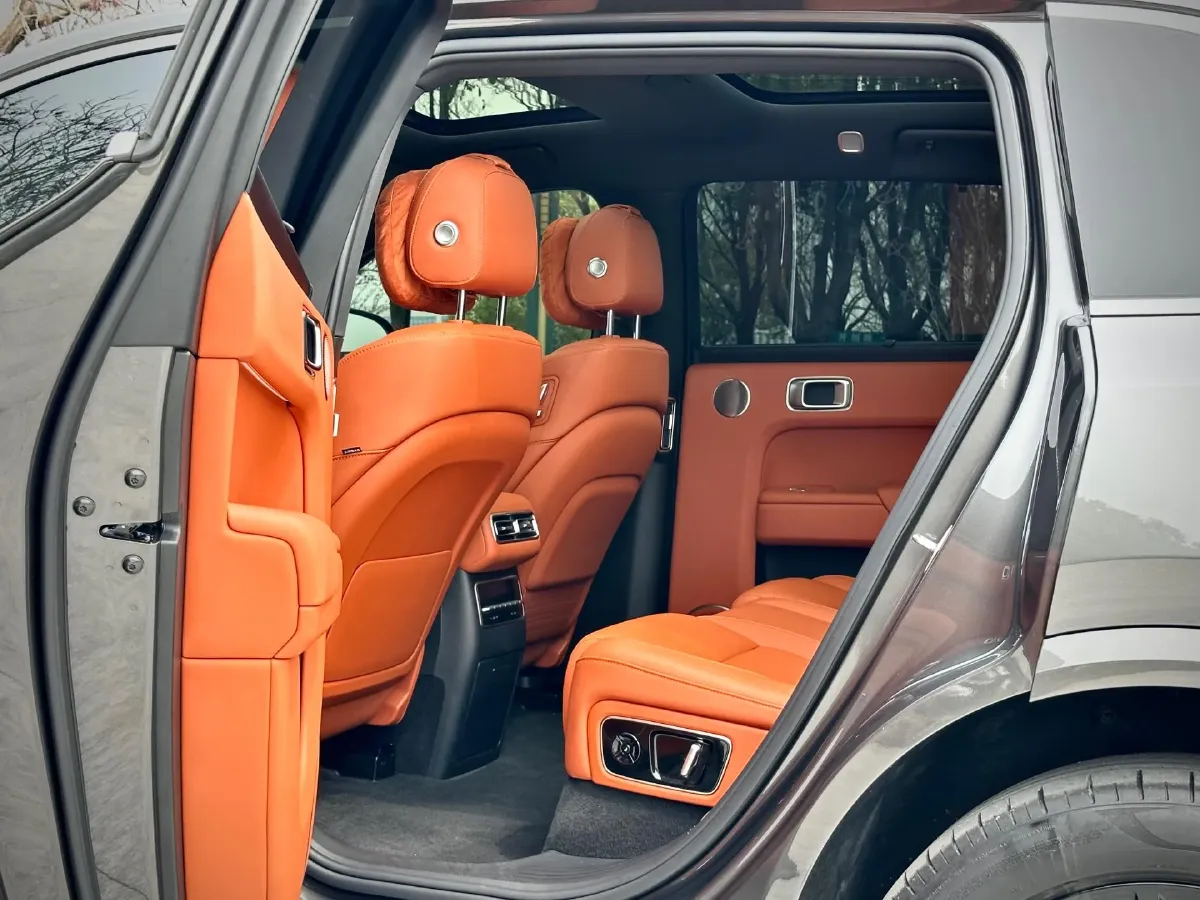 2023 Hyundai Palisade 3.5L 272HP V6 8AT,autocango,china used car exporter,china ev exporter,chinese used car exporter,chinese used ev exporter