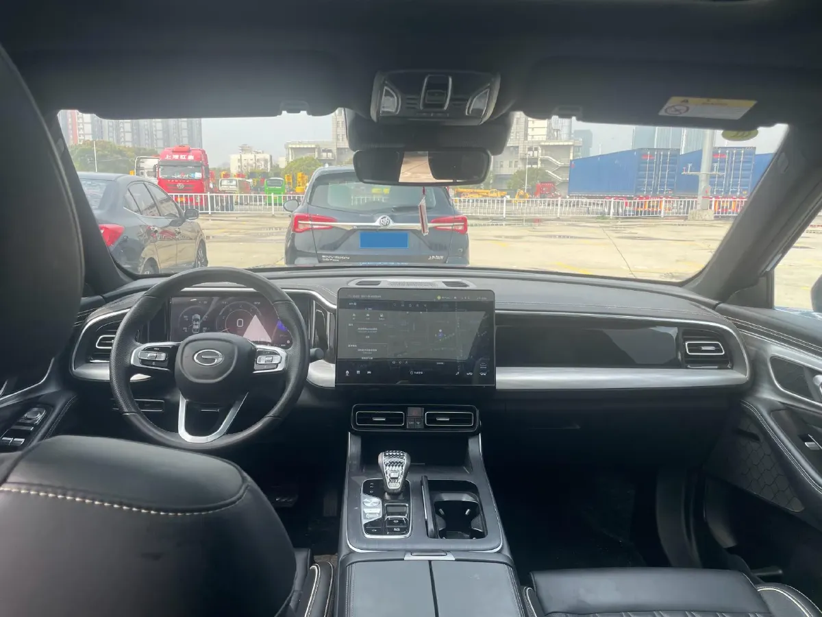 2024 GAC Trumpchi GS8 2.0T 252HP L4 8AT,autocango,china used car exporter,china ev exporter,chinese used car exporter,chinese used ev exporter