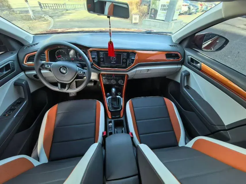 2018 Jeep Renegade 2.0L 155HP L4 9AT,autocango,china used car exporter,china ev exporter,chinese used car exporter,chinese used ev exporter