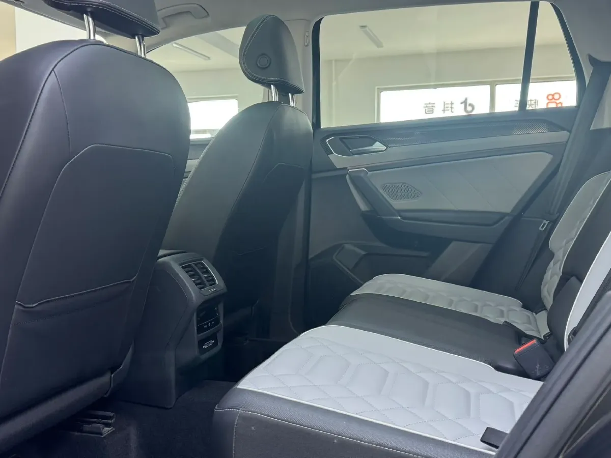 2022 Volkswagen Tayron 1.4T 150HP L4 7DCT,autocango,china used car exporter,china ev exporter,chinese used car exporter,chinese used ev exporter