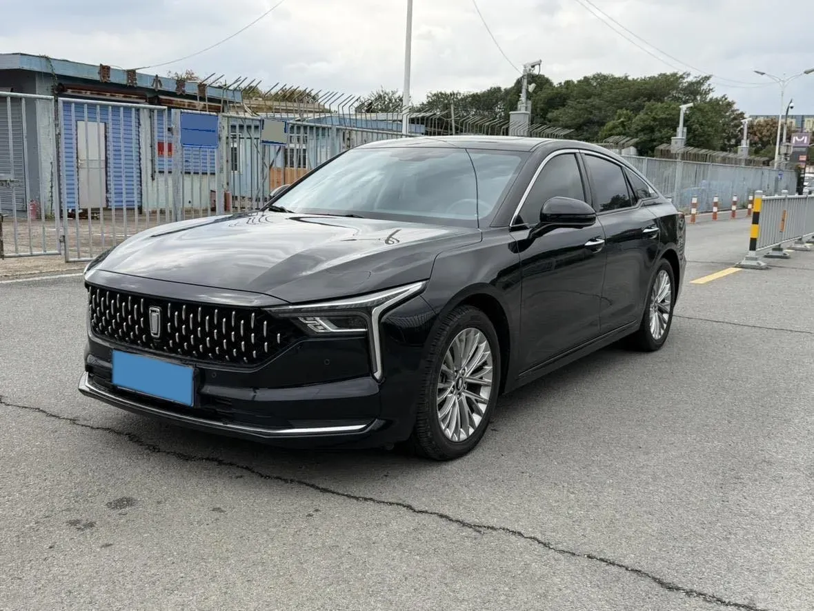 2023 Bestune B70 1.5T 169HP L4 7DCT,autocango,china used car exporter,china ev exporter,chinese used car exporter,chinese used ev exporter