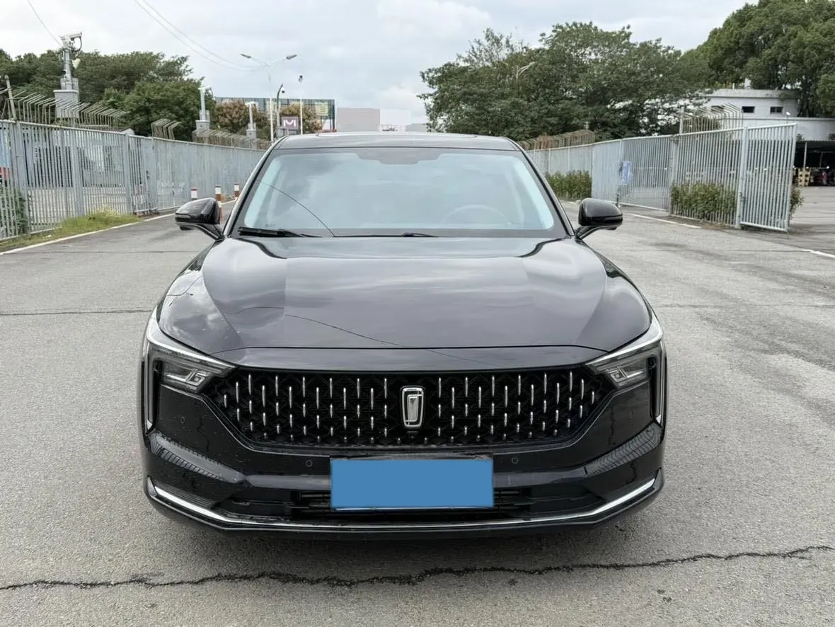 2023 Bestune B70 1.5T 169HP L4 7DCT,autocango,china used car exporter,china ev exporter,chinese used car exporter,chinese used ev exporter