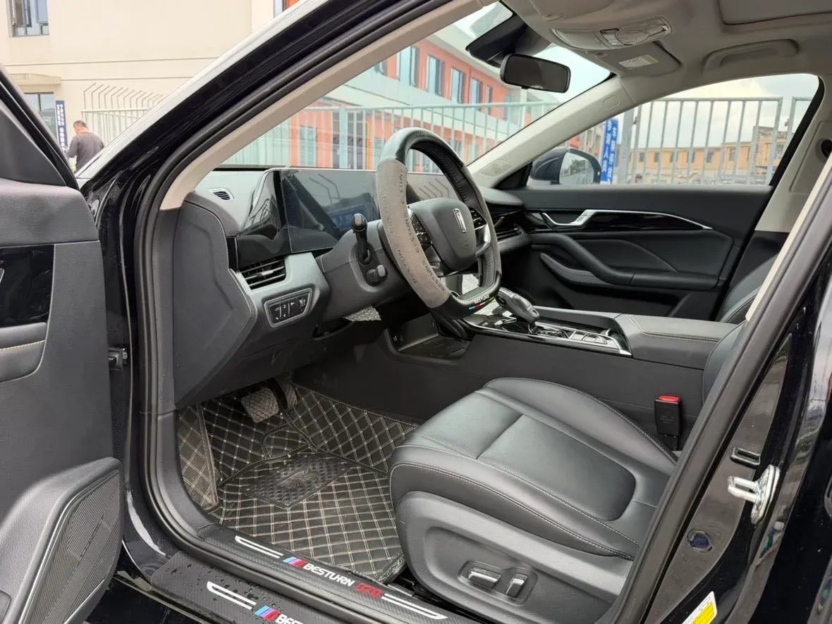 2023 Bestune B70 1.5T 169HP L4 7DCT,autocango,china used car exporter,china ev exporter,chinese used car exporter,chinese used ev exporter