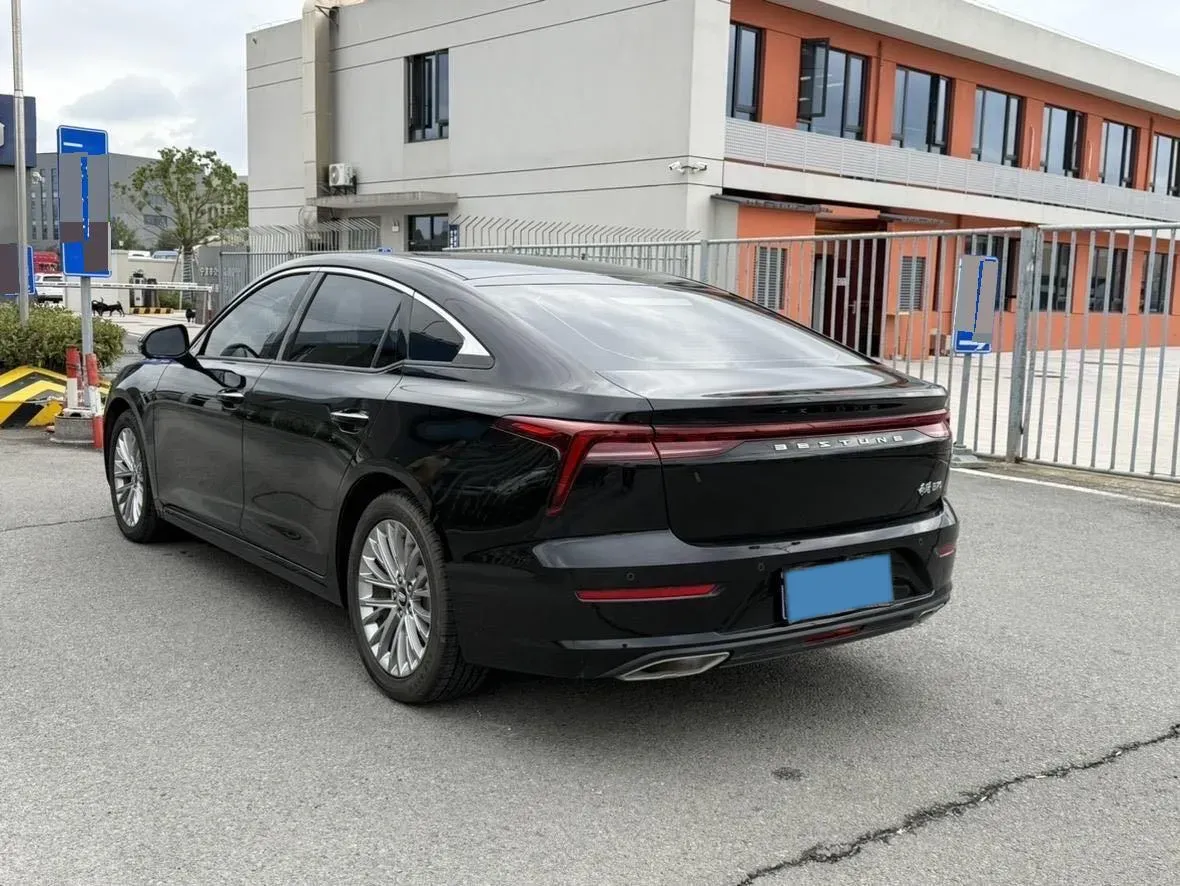 2023 Bestune B70 1.5T 169HP L4 7DCT,autocango,china used car exporter,china ev exporter,chinese used car exporter,chinese used ev exporter