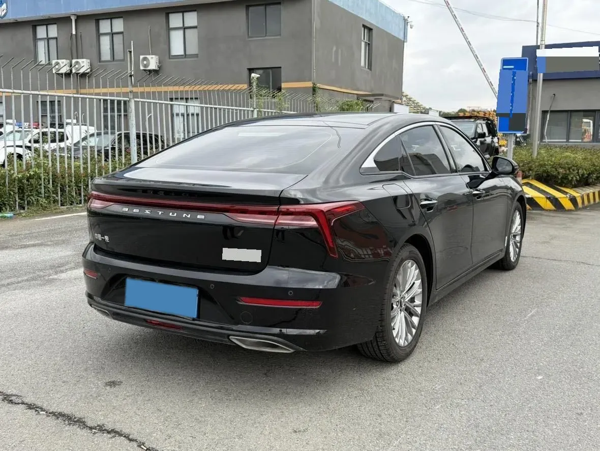 2023 Bestune B70 1.5T 169HP L4 7DCT,autocango,china used car exporter,china ev exporter,chinese used car exporter,chinese used ev exporter