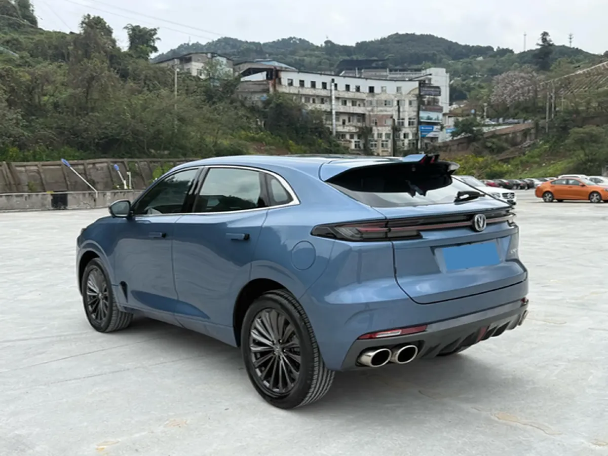 2021 ChangAn UNI-K 2.0T 233HP L4 8AT,autocango,china used car exporter,china ev exporter,chinese used car exporter,chinese used ev exporter