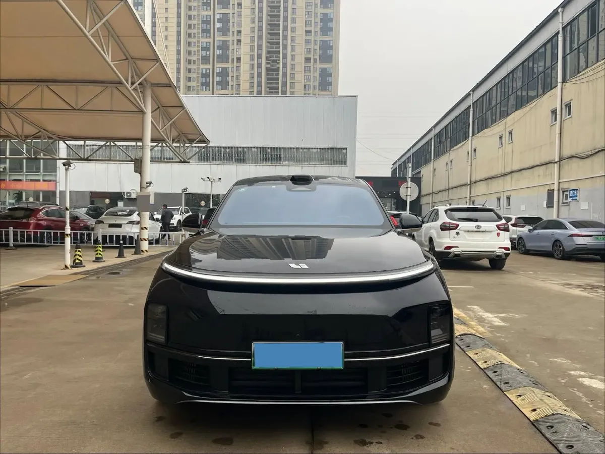 2024 Toyota Granvia 2.5L 189HP L4 E-CVT Hybrid,autocango,china used car exporter,china ev exporter,chinese used car exporter,chinese used ev exporter