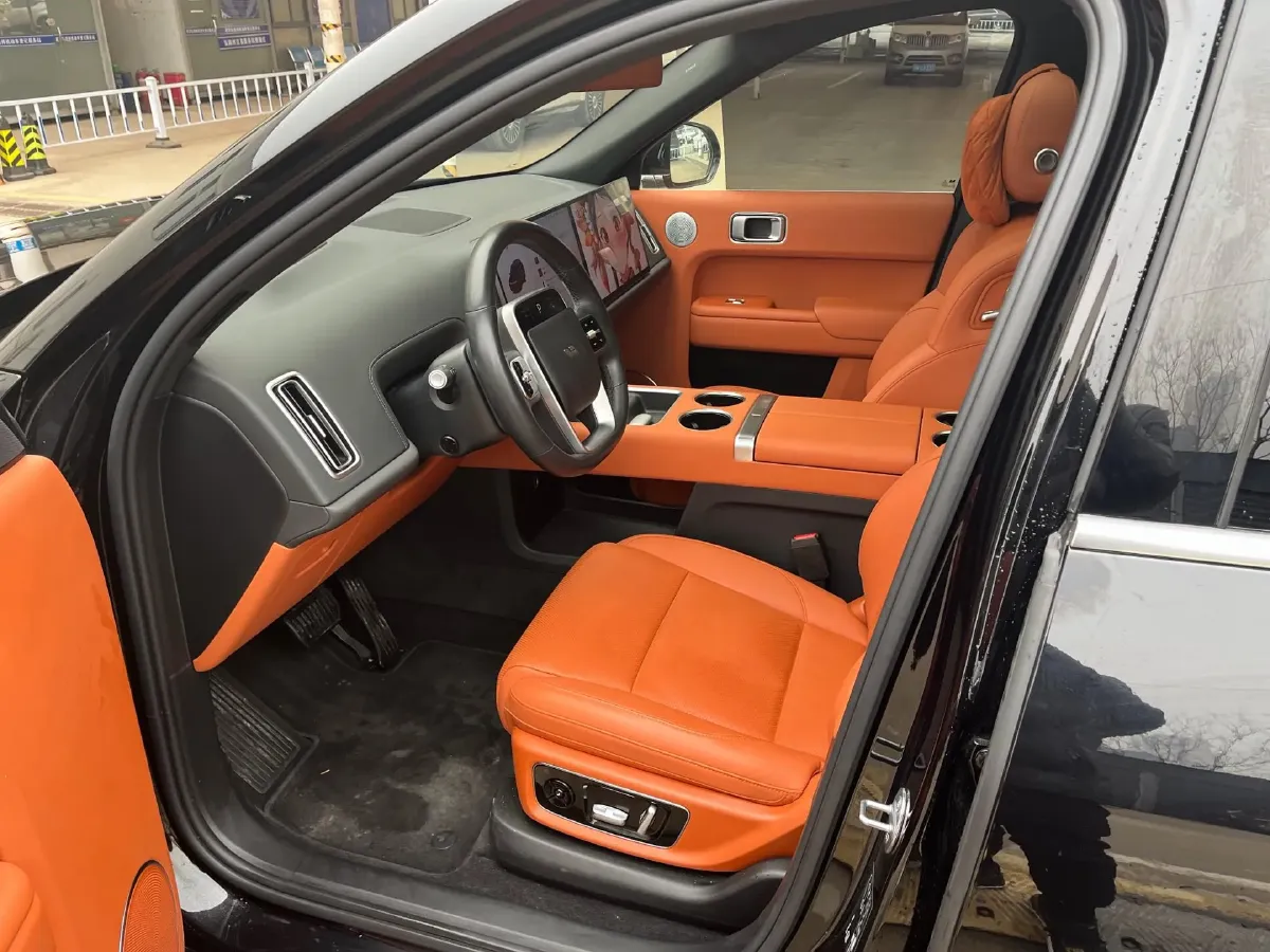 2024 Toyota Granvia 2.5L 189HP L4 E-CVT Hybrid,autocango,china used car exporter,china ev exporter,chinese used car exporter,chinese used ev exporter