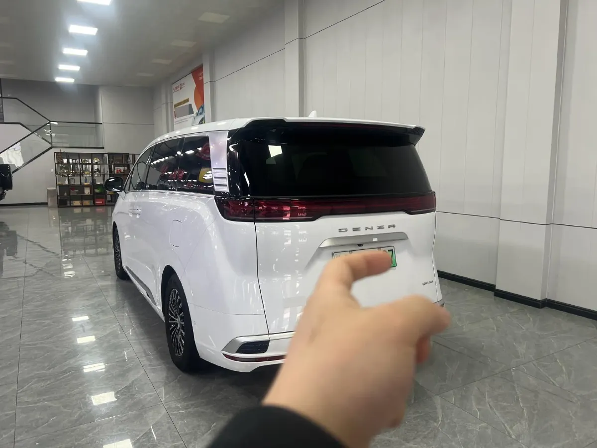 2022 Honda Odyssey 2.0L 146HP L4 E-CVT Hybrid,autocango,china used car exporter,china ev exporter,chinese used car exporter,chinese used ev exporter