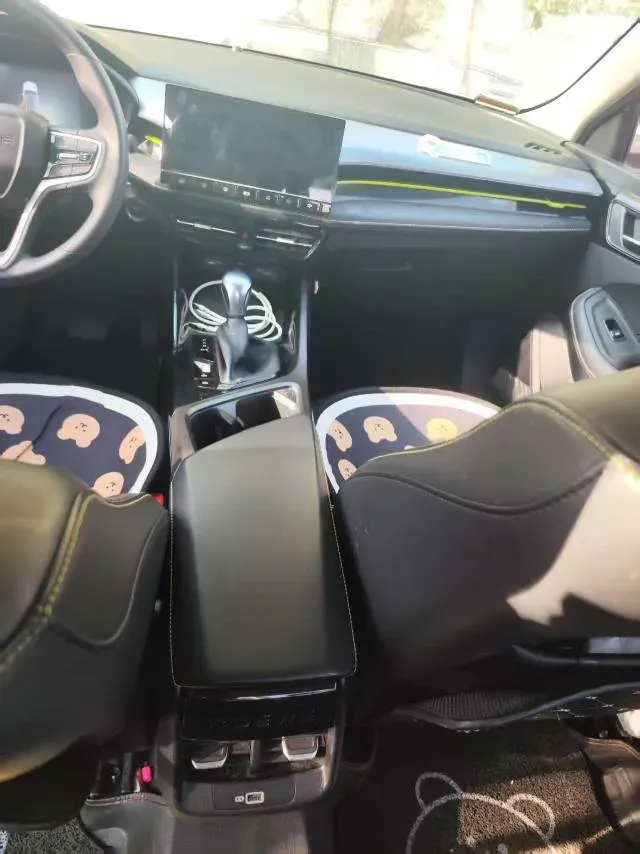 2021 Roewe i5 1.5L 120HP L4 CVT,autocango,china used car exporter,china ev exporter,chinese used car exporter,chinese used ev exporter