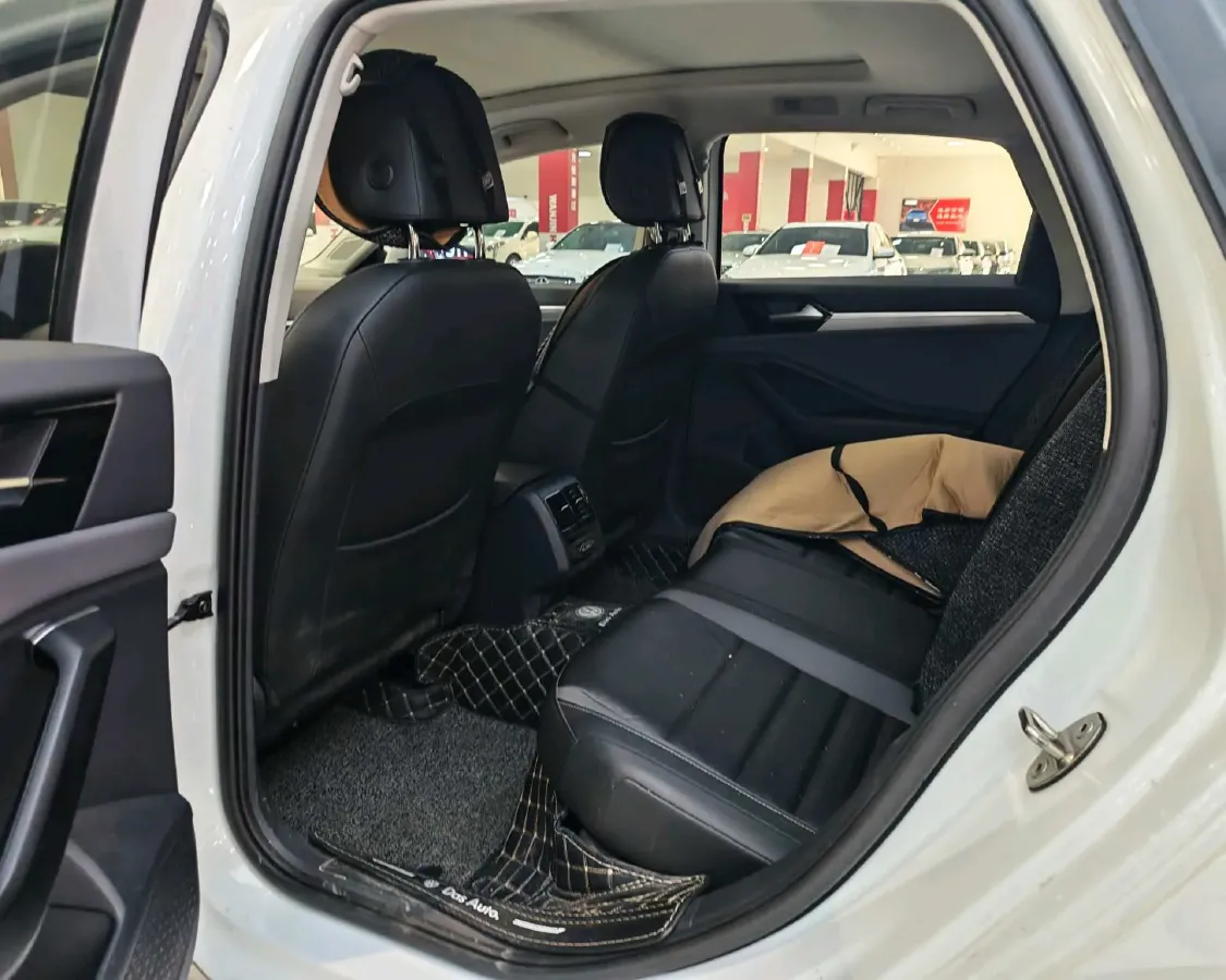 2021 Volkswagen Sagitar 1.4T 150HP L4 7DCT,autocango,china used car exporter,china ev exporter,chinese used car exporter,chinese used ev exporter