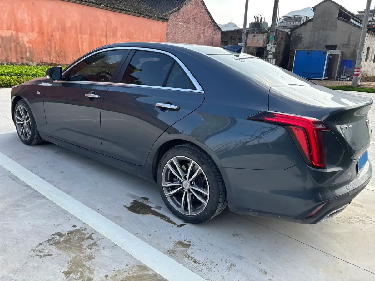2021 Cadillac CT4 2.0T 237HP L4 8AT,autocango,china used car exporter,china ev exporter,chinese used car exporter,chinese used ev exporter