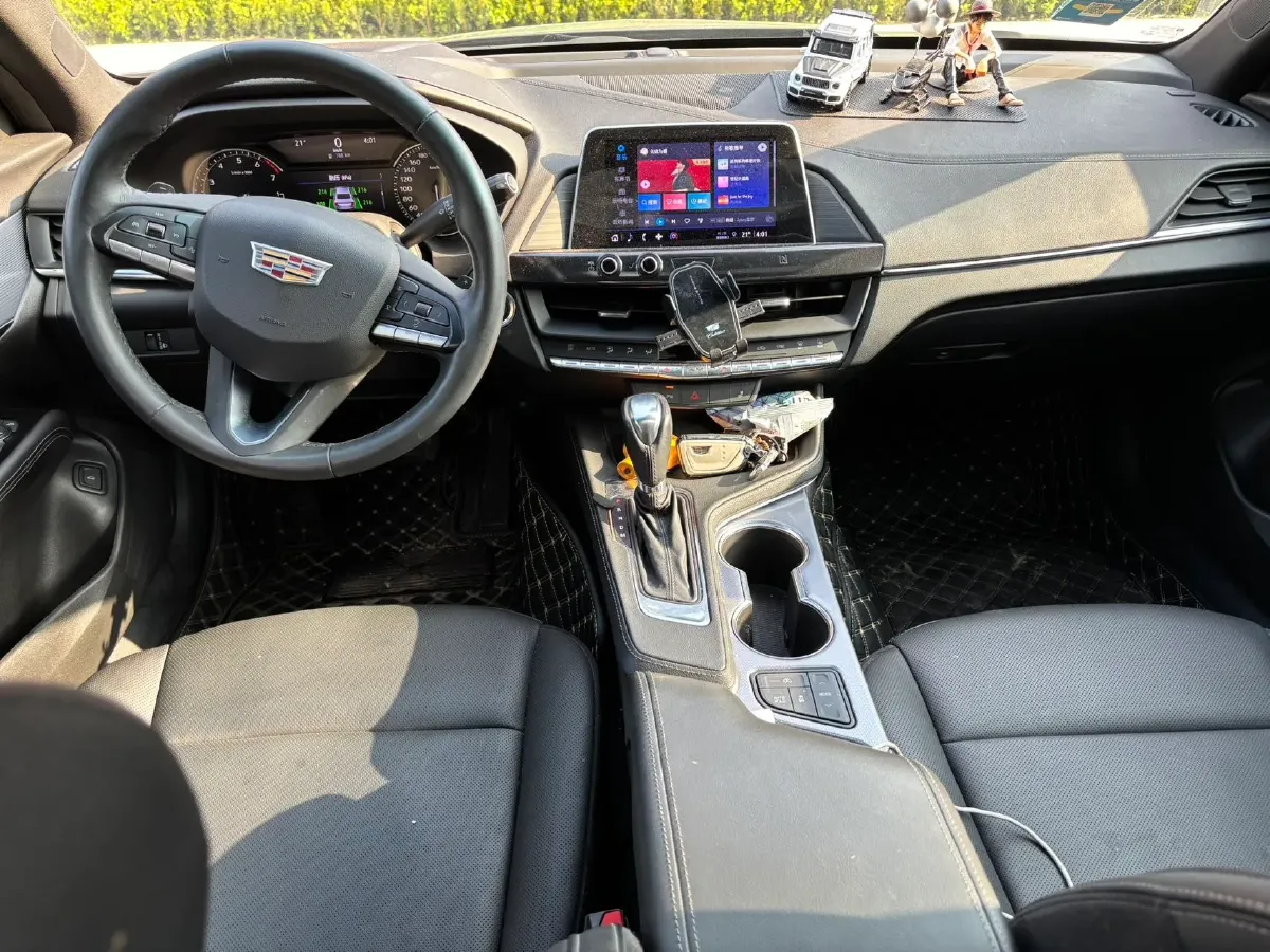 2021 Cadillac CT4 2.0T 237HP L4 8AT,autocango,china used car exporter,china ev exporter,chinese used car exporter,chinese used ev exporter