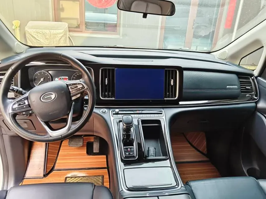 2021 GAC Trumpchi M8 2.0T 252HP L4 8AT,autocango,china used car exporter,china ev exporter,chinese used car exporter,chinese used ev exporter