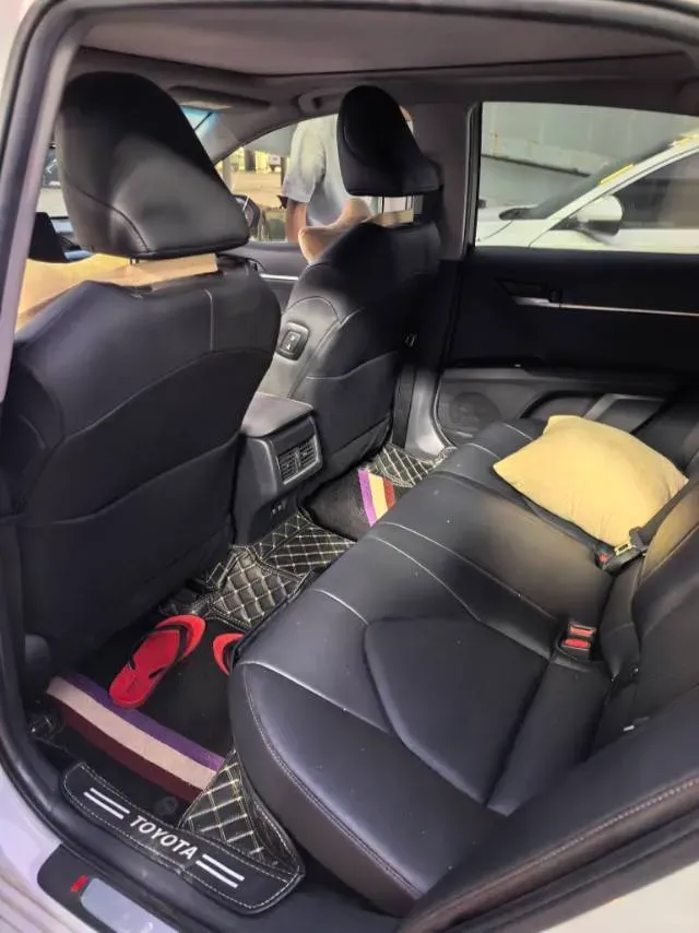 2023 Toyota Camry 2.5L 178HP L4 E-CVT Hybrid,autocango,china used car exporter,china ev exporter,chinese used car exporter,chinese used ev exporter