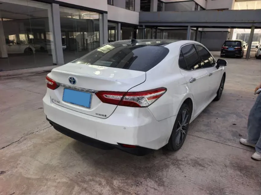 2023 Toyota Camry 2.5L 178HP L4 E-CVT Hybrid,autocango,china used car exporter,china ev exporter,chinese used car exporter,chinese used ev exporter