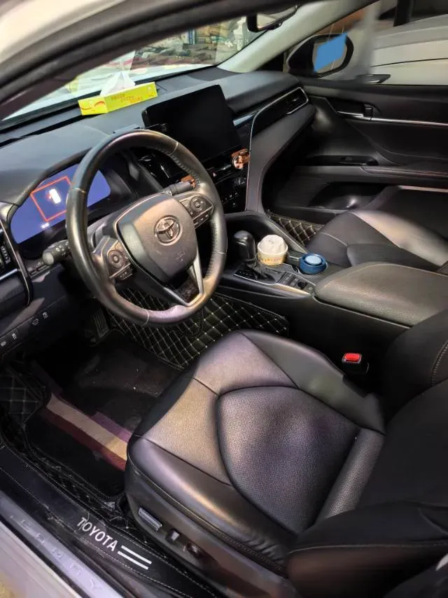2023 Toyota Camry 2.5L 178HP L4 E-CVT Hybrid,autocango,china used car exporter,china ev exporter,chinese used car exporter,chinese used ev exporter