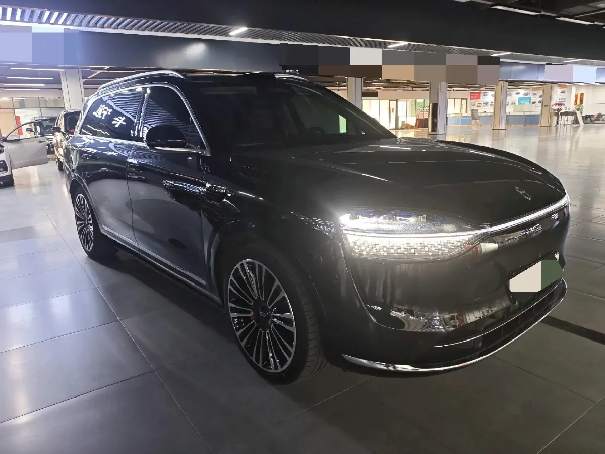 2025 AITO AITO M9 REEV 160HP REEV 52KWH,autocango,china used car exporter,china ev exporter,chinese used car exporter,chinese used ev exporter