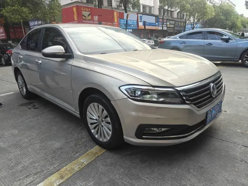 2018 Skoda Karoq 1.4T 150HP L4 7DCT,autocango,china used car exporter,china ev exporter,chinese used car exporter,chinese used ev exporter