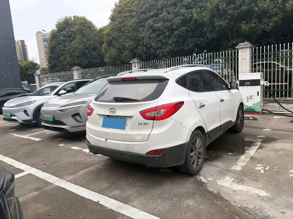 2015 Hyundai ix35 2.0L 165HP L4 6AT,autocango,china used car exporter,china ev exporter,chinese used car exporter,chinese used ev exporter