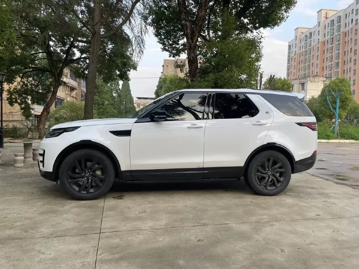 2020 Land Rover Discovery 3.0T 340HP V6 8AT,autocango,china used car exporter,china ev exporter,chinese used car exporter,chinese used ev exporter