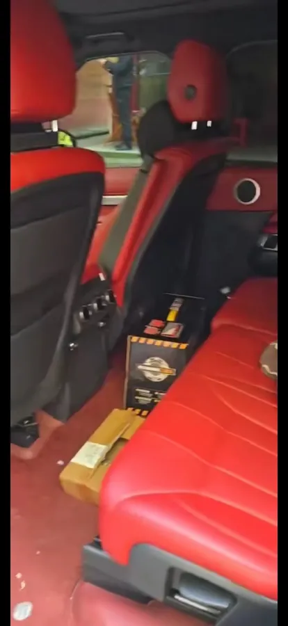 2020 Land Rover Discovery 3.0T 340HP V6 8AT,autocango,china used car exporter,china ev exporter,chinese used car exporter,chinese used ev exporter