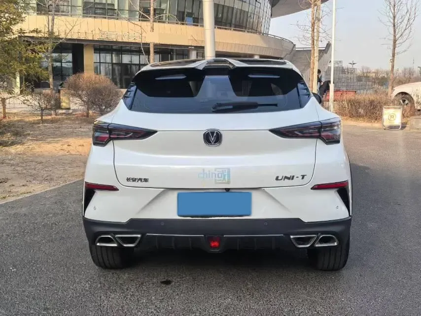 2021 ChangAn UNI-T 1.5T 180HP L4 7DCT,autocango,china used car exporter,china ev exporter,chinese used car exporter,chinese used ev exporter
