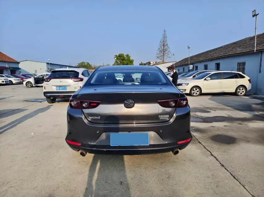 2021 Mazda 3 Axela 2.0L 158HP L4 6AT,autocango,china used car exporter,china ev exporter,chinese used car exporter,chinese used ev exporter