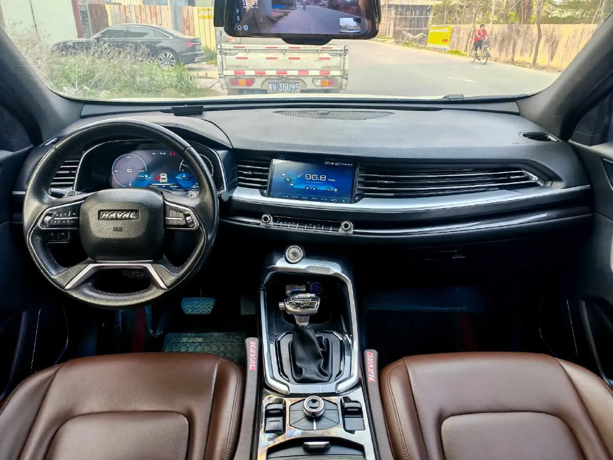 2018 Haval H6 1.5T 169HP L4 7DCT,autocango,china used car exporter,china ev exporter,chinese used car exporter,chinese used ev exporter