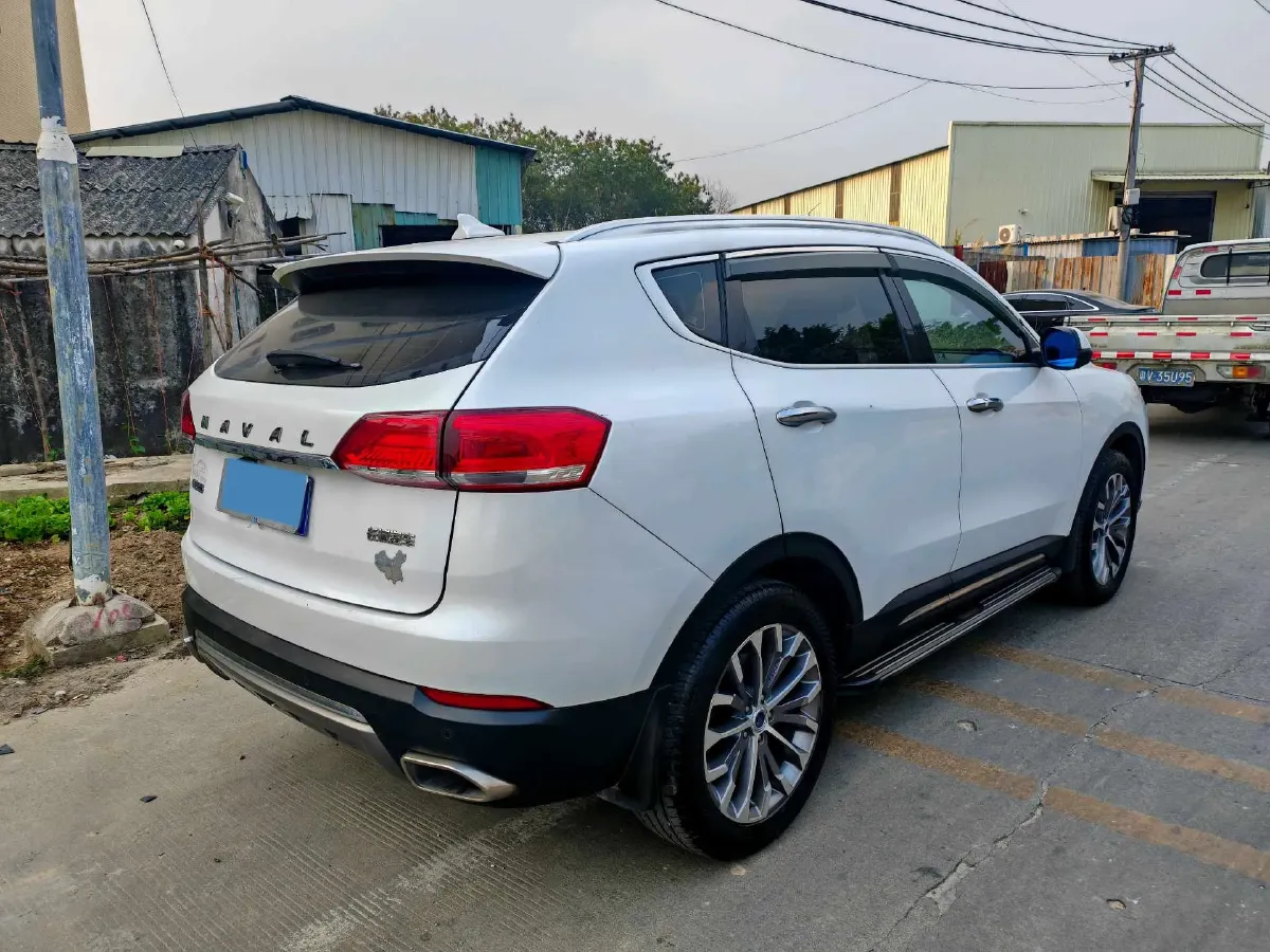 2018 Haval H6 1.5T 169HP L4 7DCT,autocango,china used car exporter,china ev exporter,chinese used car exporter,chinese used ev exporter