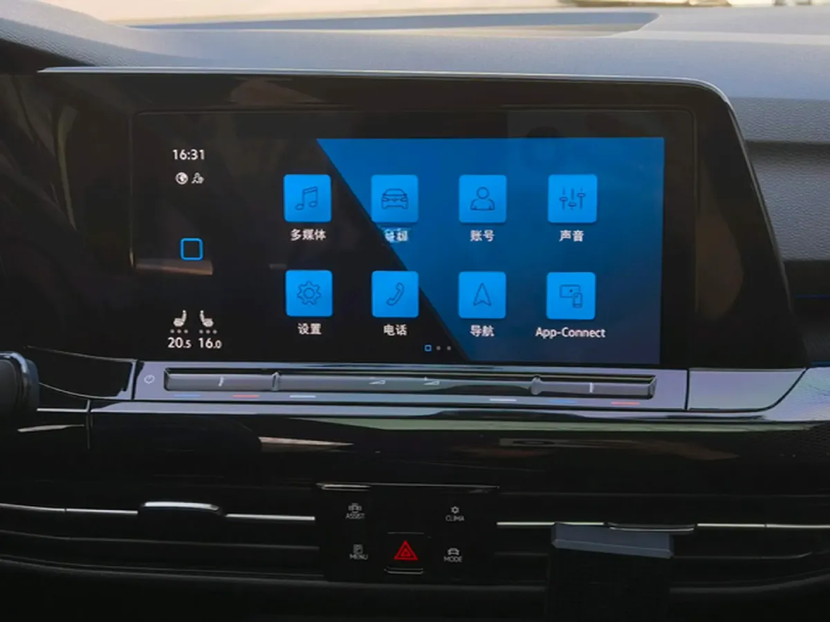 2021 Volkswagen Golf 1.4T 150HP L4 7DCT,autocango,china used car exporter,china ev exporter,chinese used car exporter,chinese used ev exporter