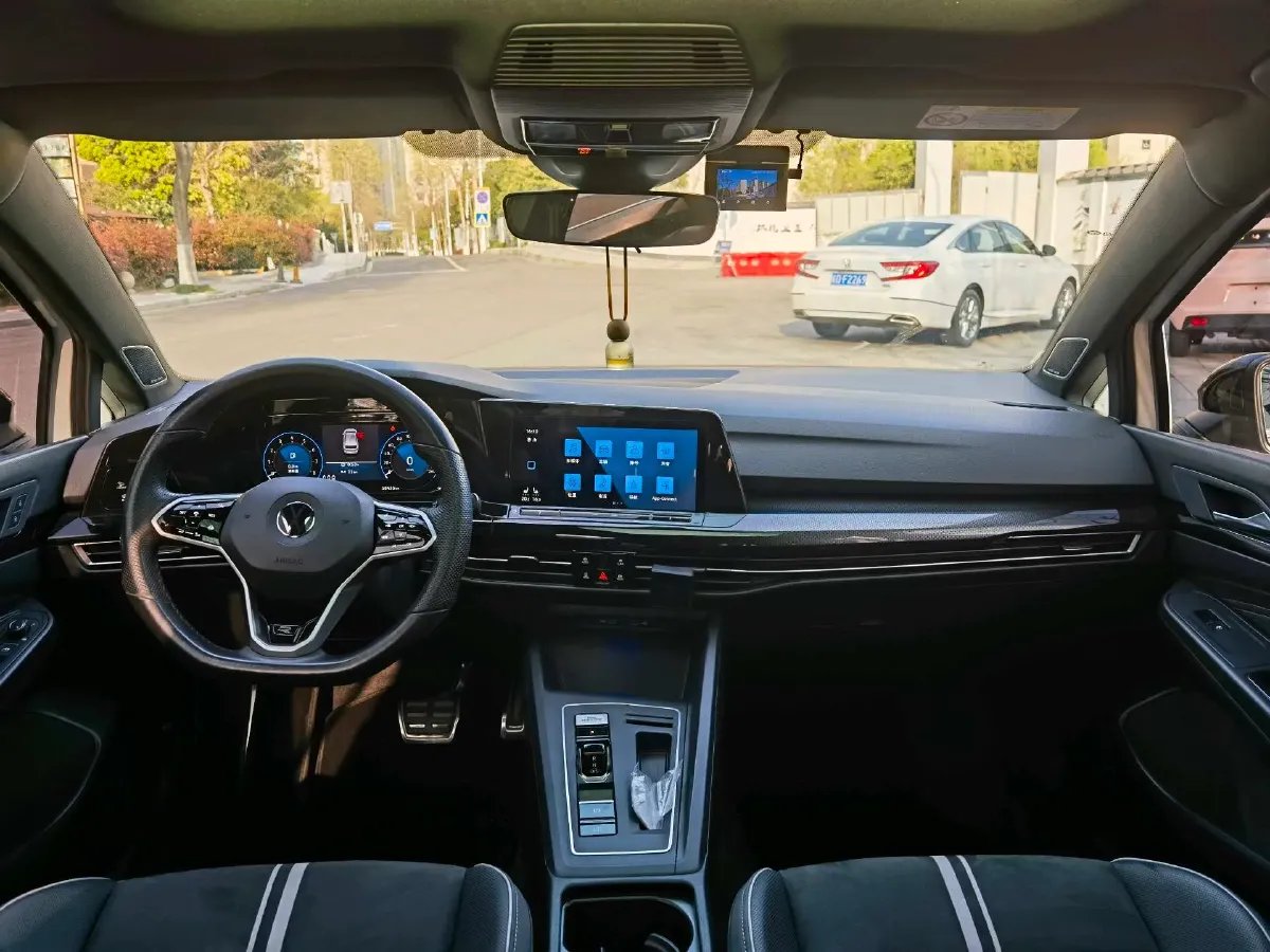 2021 Volkswagen Golf 1.4T 150HP L4 7DCT,autocango,china used car exporter,china ev exporter,chinese used car exporter,chinese used ev exporter