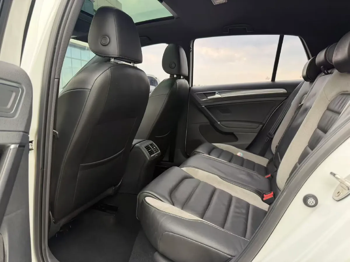 2018 Volkswagen Golf 1.4T 150HP L4 7DCT,autocango,china used car exporter,china ev exporter,chinese used car exporter,chinese used ev exporter