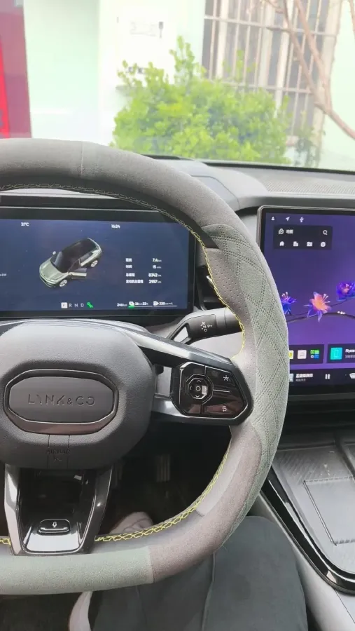 2025 LYNK&CO 08 EM-P 1.5T 163HP L4 3DHT PHEV 39.6/39.8KWH,autocango,china used car exporter,china ev exporter,chinese used car exporter,chinese used ev exporter