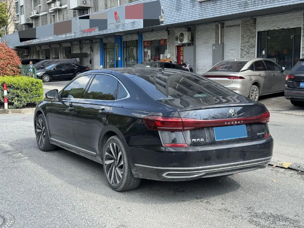 2023 Volkswagen Passat 2.0T 186HP L4 7DCT,autocango,china used car exporter,china ev exporter,chinese used car exporter,chinese used ev exporter