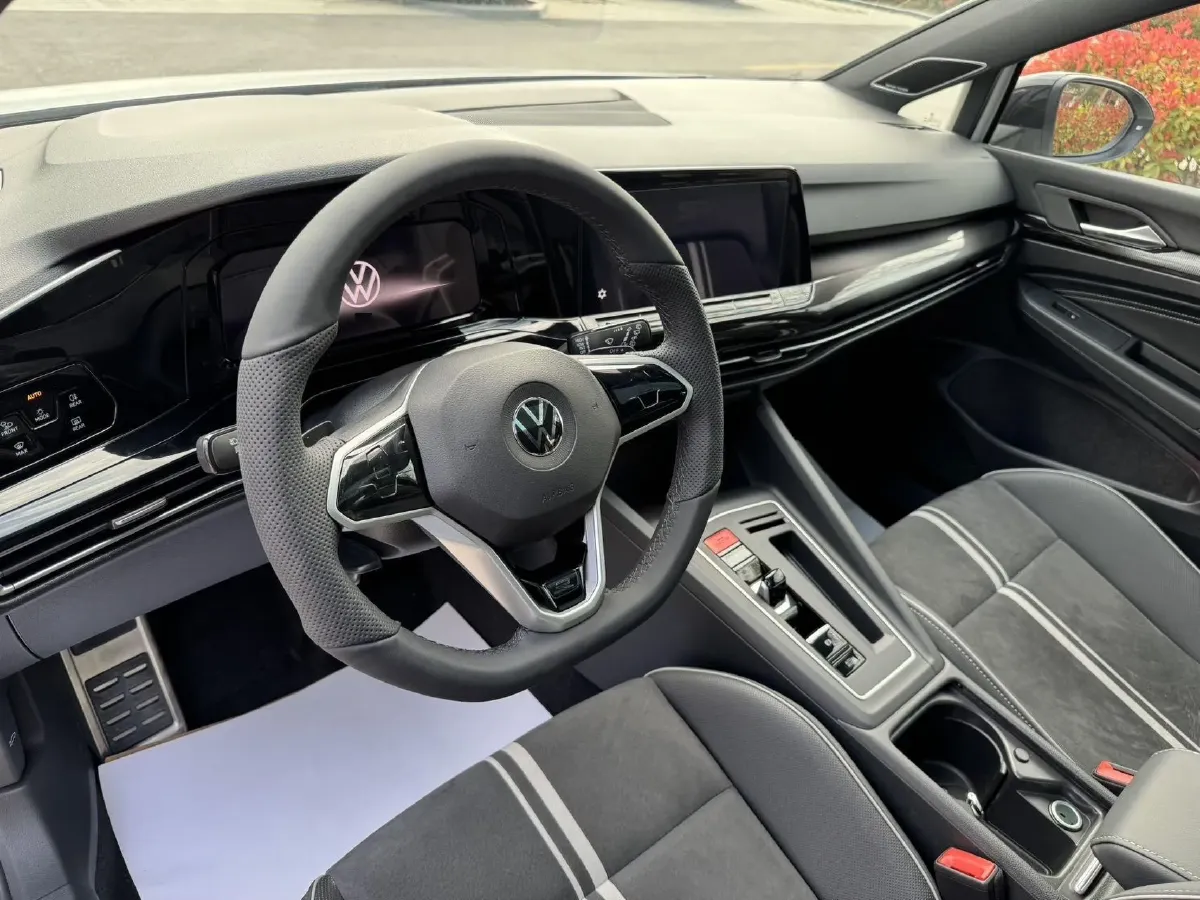 2021 Volkswagen Golf 1.4T 150HP L4 7DCT,autocango,china used car exporter,china ev exporter,chinese used car exporter,chinese used ev exporter