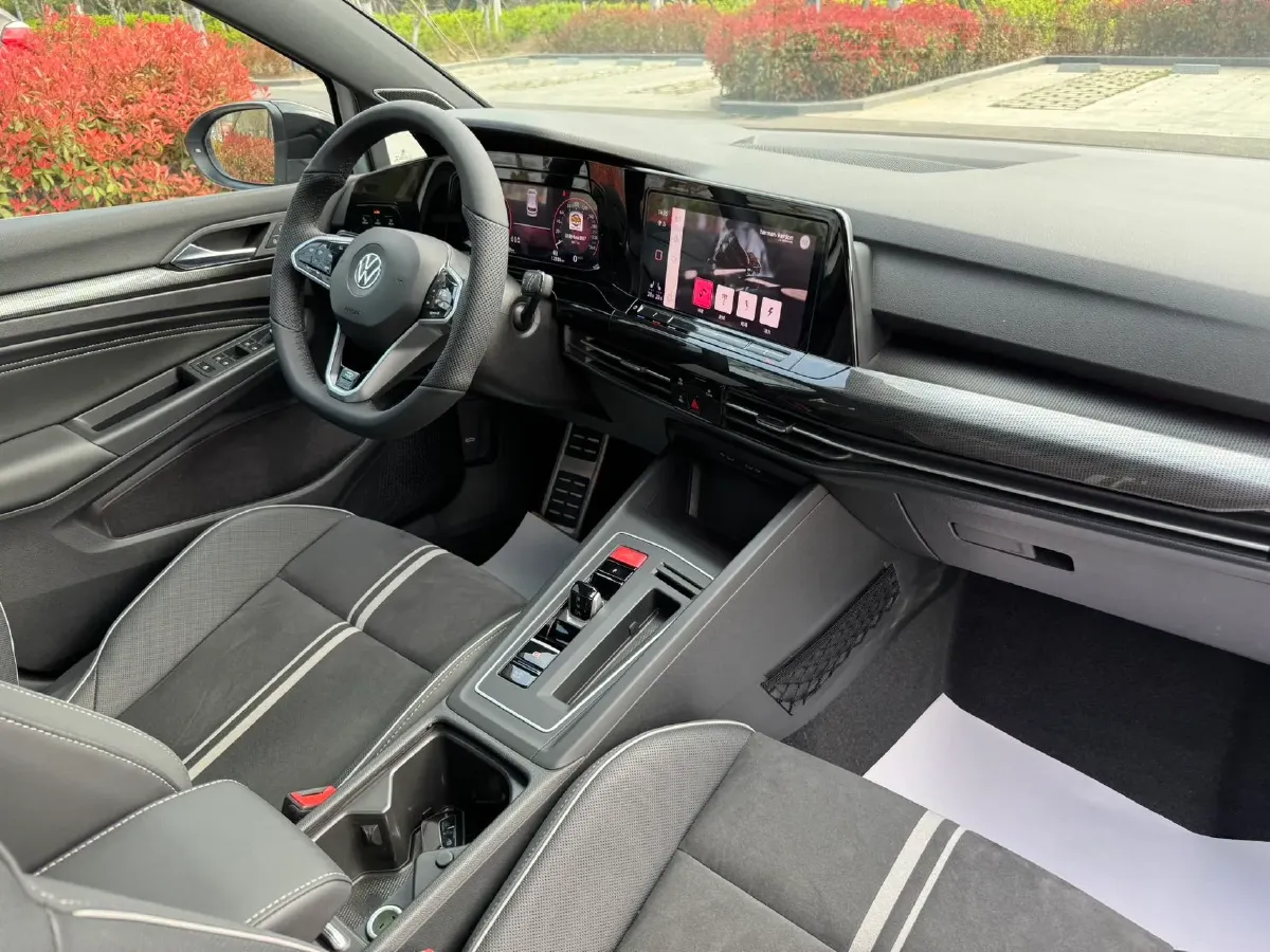 2021 Volkswagen Golf 1.4T 150HP L4 7DCT,autocango,china used car exporter,china ev exporter,chinese used car exporter,chinese used ev exporter