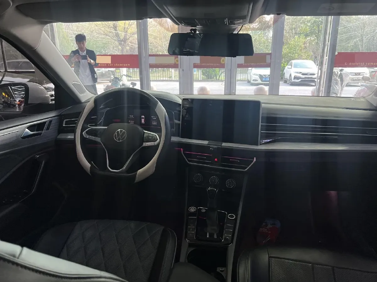 2023 Volkswagen Sagitar 1.5T 160HP L4 7DCT,autocango,china used car exporter,china ev exporter,chinese used car exporter,chinese used ev exporter