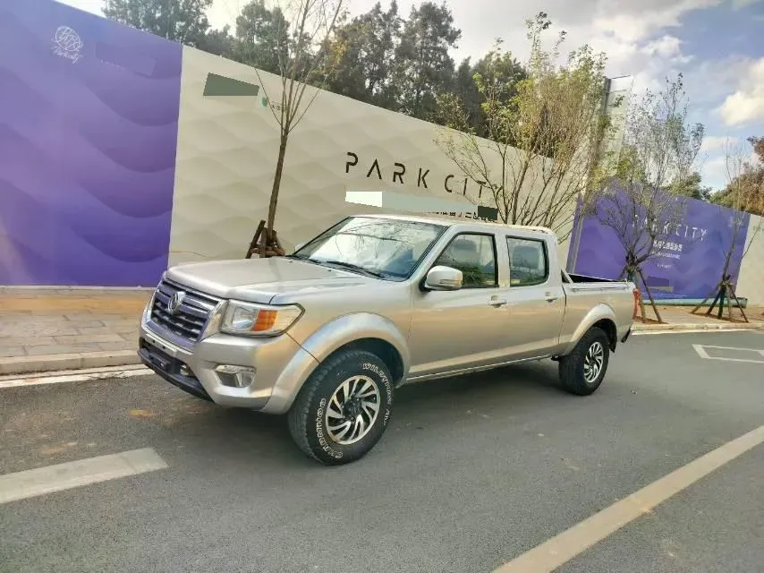 2018 Dongfeng RuiQi 2.5T 140HP L4 6MT,autocango,china used car exporter,china ev exporter,chinese used car exporter,chinese used ev exporter