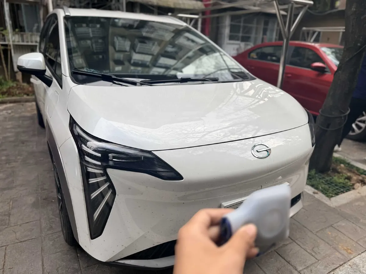 2024 Leapmotor C11 1.5L 95HP L4 REEV 43.74KWH,autocango,china used car exporter,china ev exporter,chinese used car exporter,chinese used ev exporter