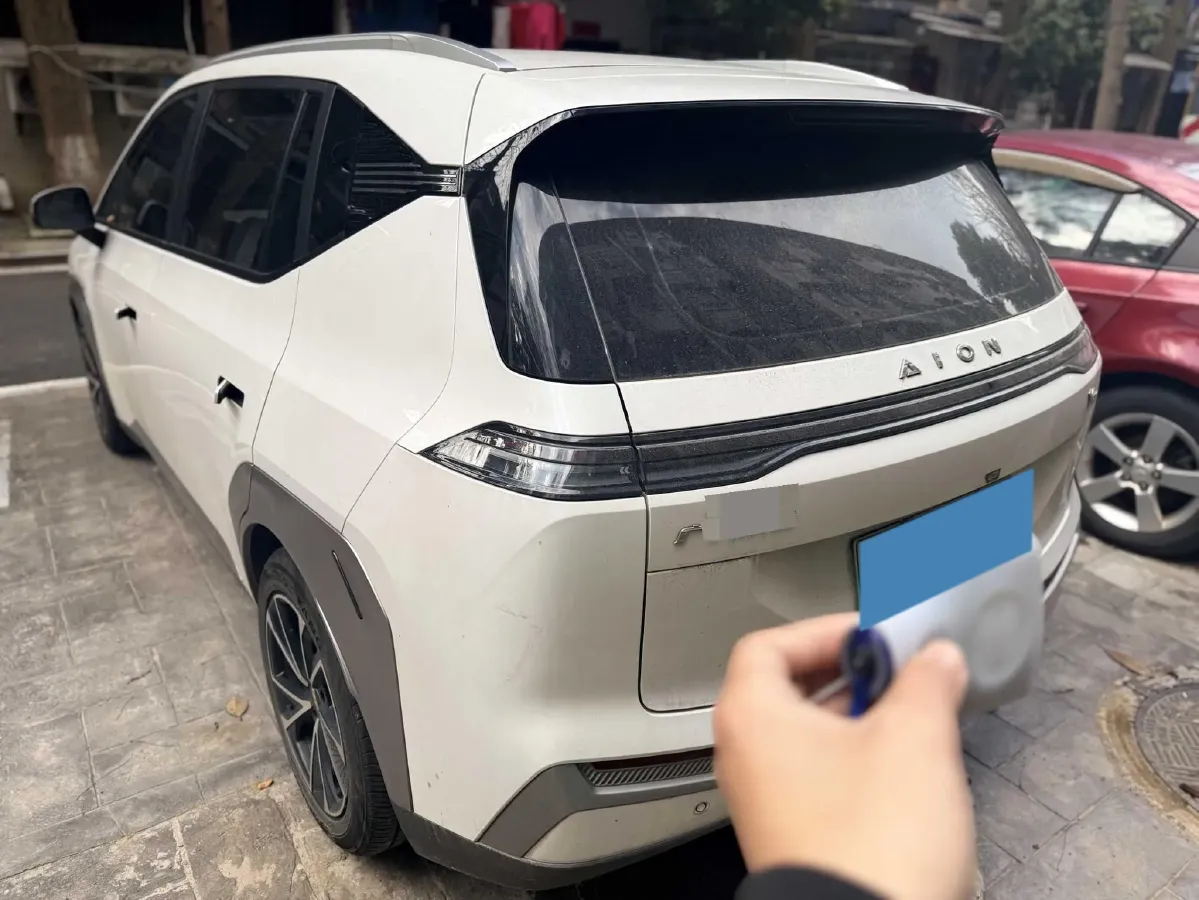 2024 Leapmotor C11 1.5L 95HP L4 REEV 43.74KWH,autocango,china used car exporter,china ev exporter,chinese used car exporter,chinese used ev exporter