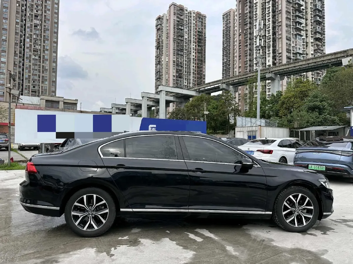 2020 Volkswagen Magotan 2.0T 186HP L4 7DCT,autocango,china used car exporter,china ev exporter,chinese used car exporter,chinese used ev exporter