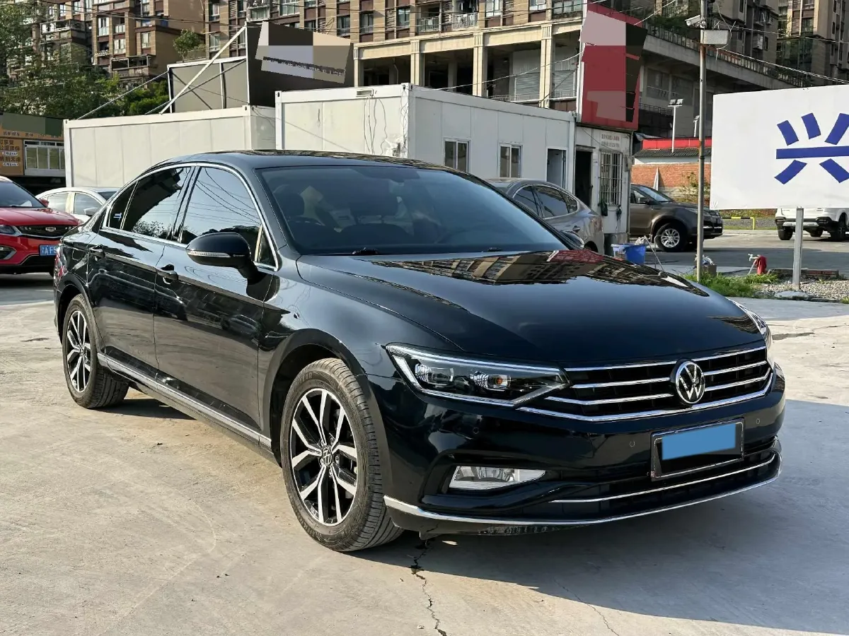 2020 Volkswagen Magotan 2.0T 186HP L4 7DCT,autocango,china used car exporter,china ev exporter,chinese used car exporter,chinese used ev exporter