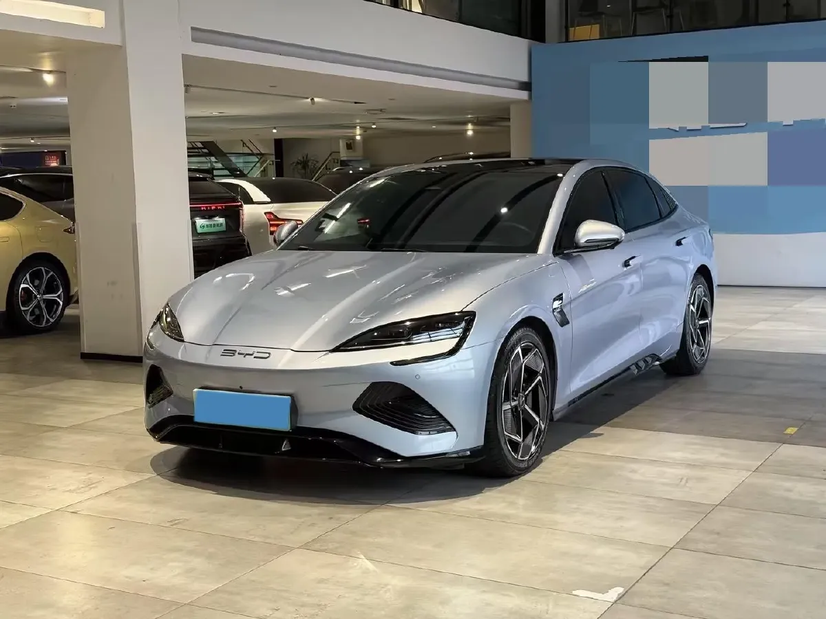 2022 AITO AITO M5 Range Extended 125HP REEV 40KWH,autocango,china used car exporter,china ev exporter,chinese used car exporter,chinese used ev exporter