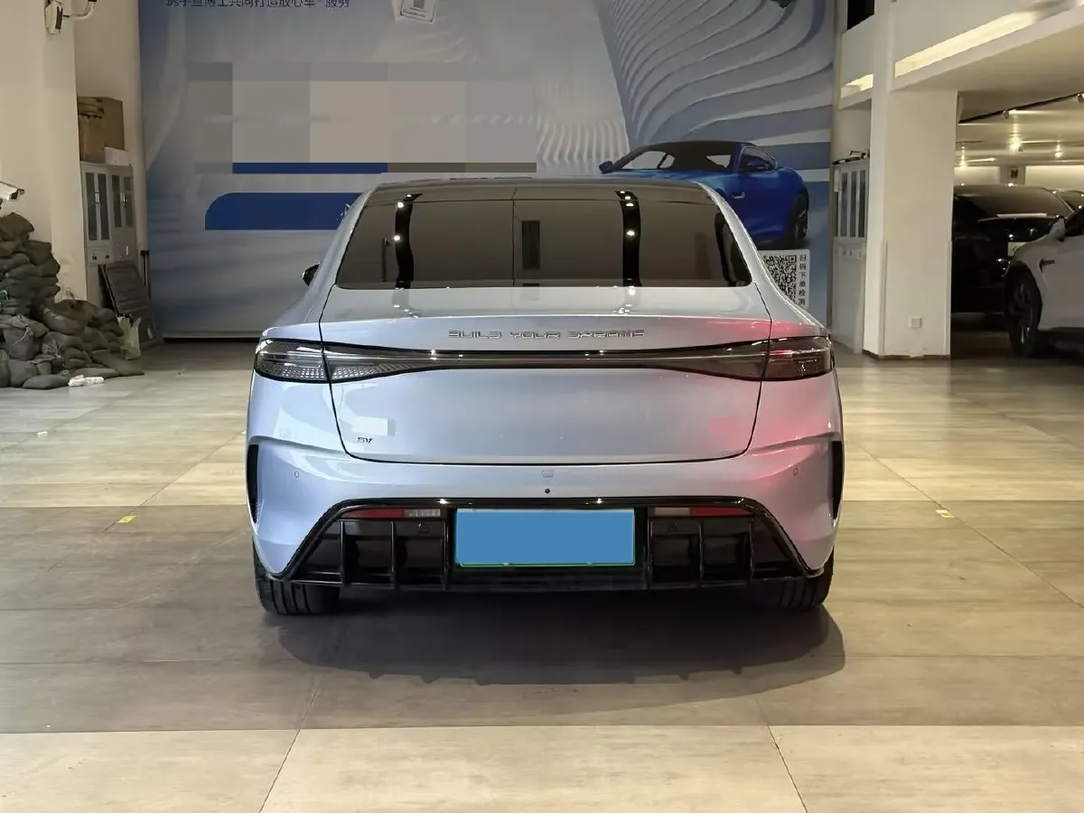 2022 AITO AITO M5 Range Extended 125HP REEV 40KWH,autocango,china used car exporter,china ev exporter,chinese used car exporter,chinese used ev exporter